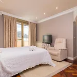 Luminoso Cerca Playa Sardinero Con Parking Privado * Santander