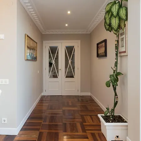 Apartmán Luminoso Cerca Playa Sardinero Con Parking Privado