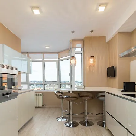 Luminoso Cerca Playa Sardinero Con Parking Privado Apartmán