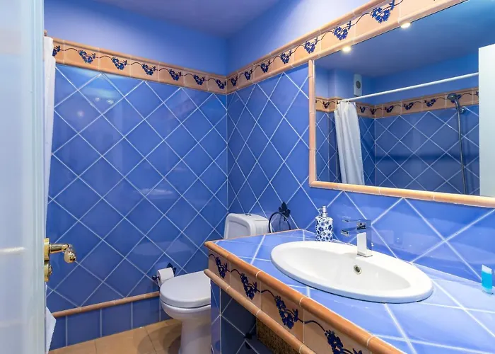 Luminoso Cerca Playa Sardinero Con Parking Privado *