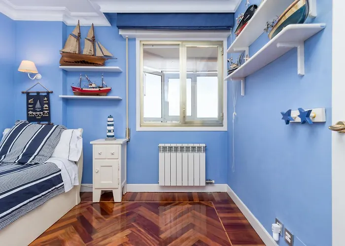 Luminoso Cerca Playa Sardinero Con Parking Privado * Santander