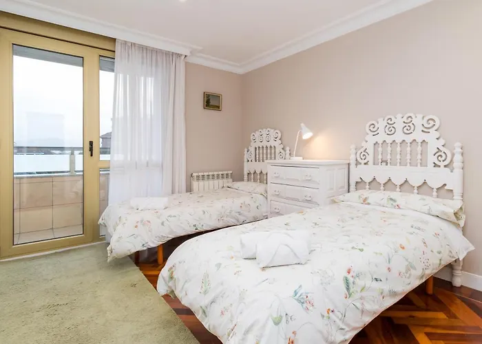 Luminoso Cerca Playa Sardinero Con Parking Privado Apartment *