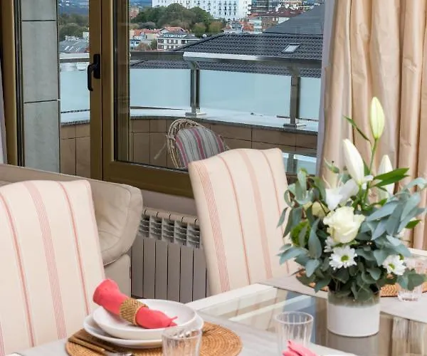 Luminoso Cerca Playa Sardinero Con Parking Privado *