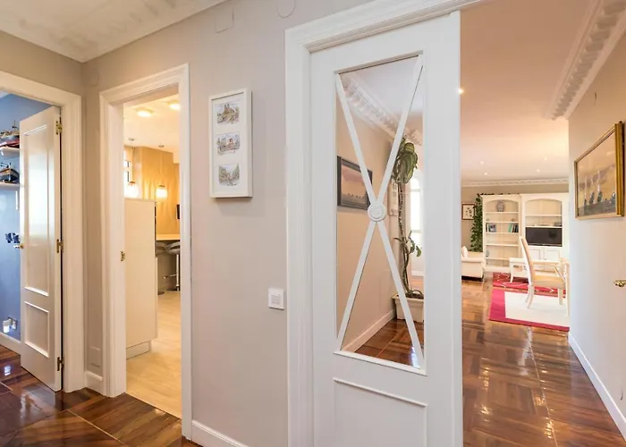 Luminoso Cerca Playa Sardinero Con Parking Privado Apartment Santander