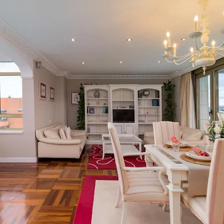 公寓 Luminoso Cerca Playa Sardinero Con Parking Privado *