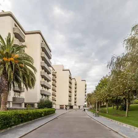 Luminoso Cerca Playa Sardinero Con Parking Privado * Santander